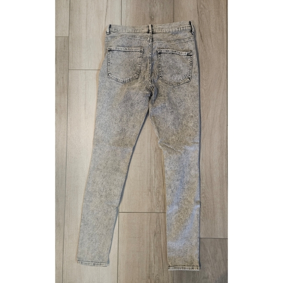 Express High Rise Jeans - Picture 5 of 5